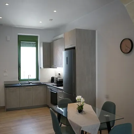 Casa Di Keti - Modern With Private Yard ,3 Min To The * Chania (Crete)