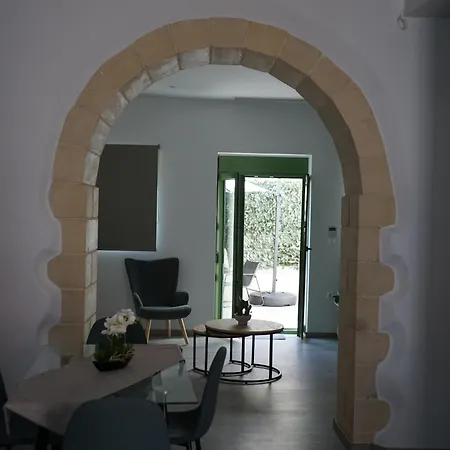 Casa Di Keti - Modern With Private Yard ,3 Min To The * Chania (Crete)