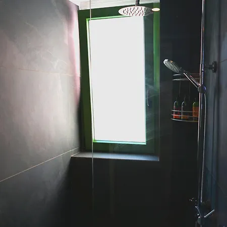 Casa Di Keti - Modern With Private Yard ,3 Min To The